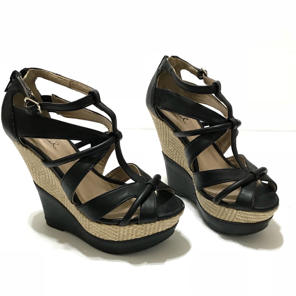 finder black strappy platform wedge
